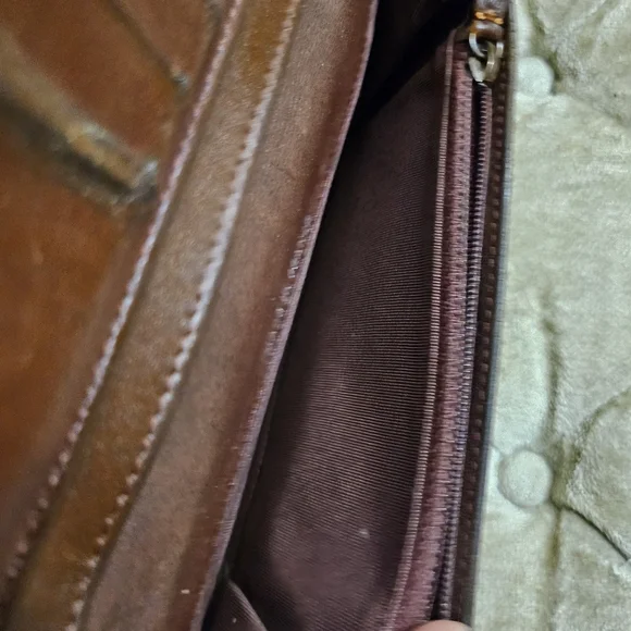 Authentic Chanel long wallet - Picture 6 of 10